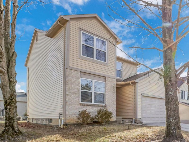 2700 Raphael Drive, Columbus, OH 43232 Photo 3