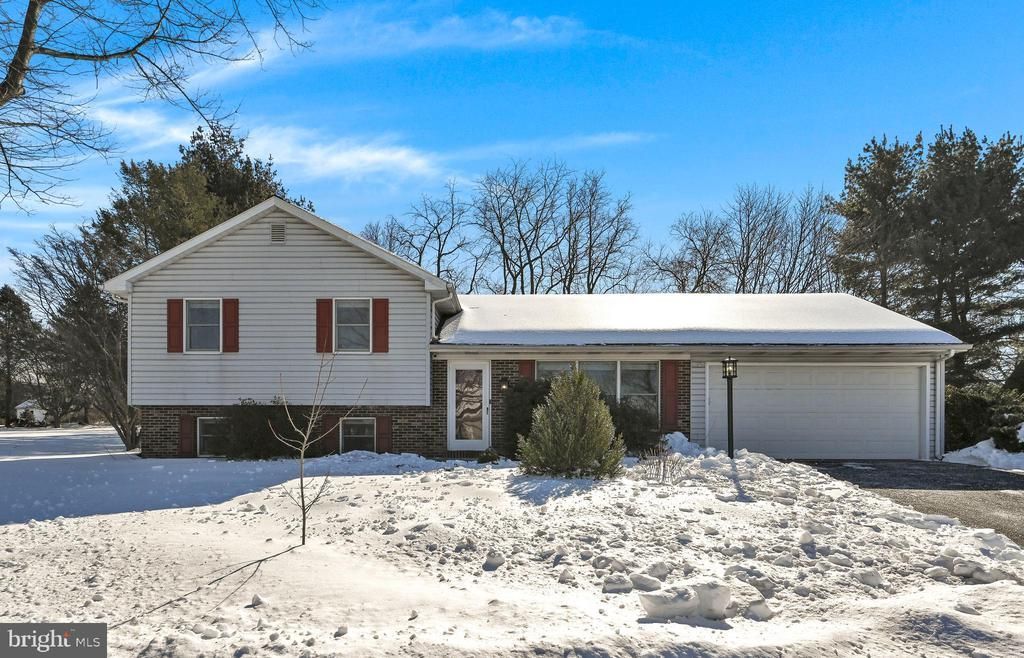 6441 Cherry Street, East Petersburg, PA 17520 Main Photo