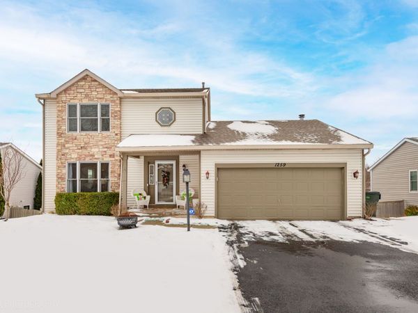 1259 Chickory Ridge Trail, Cary, IL 60013