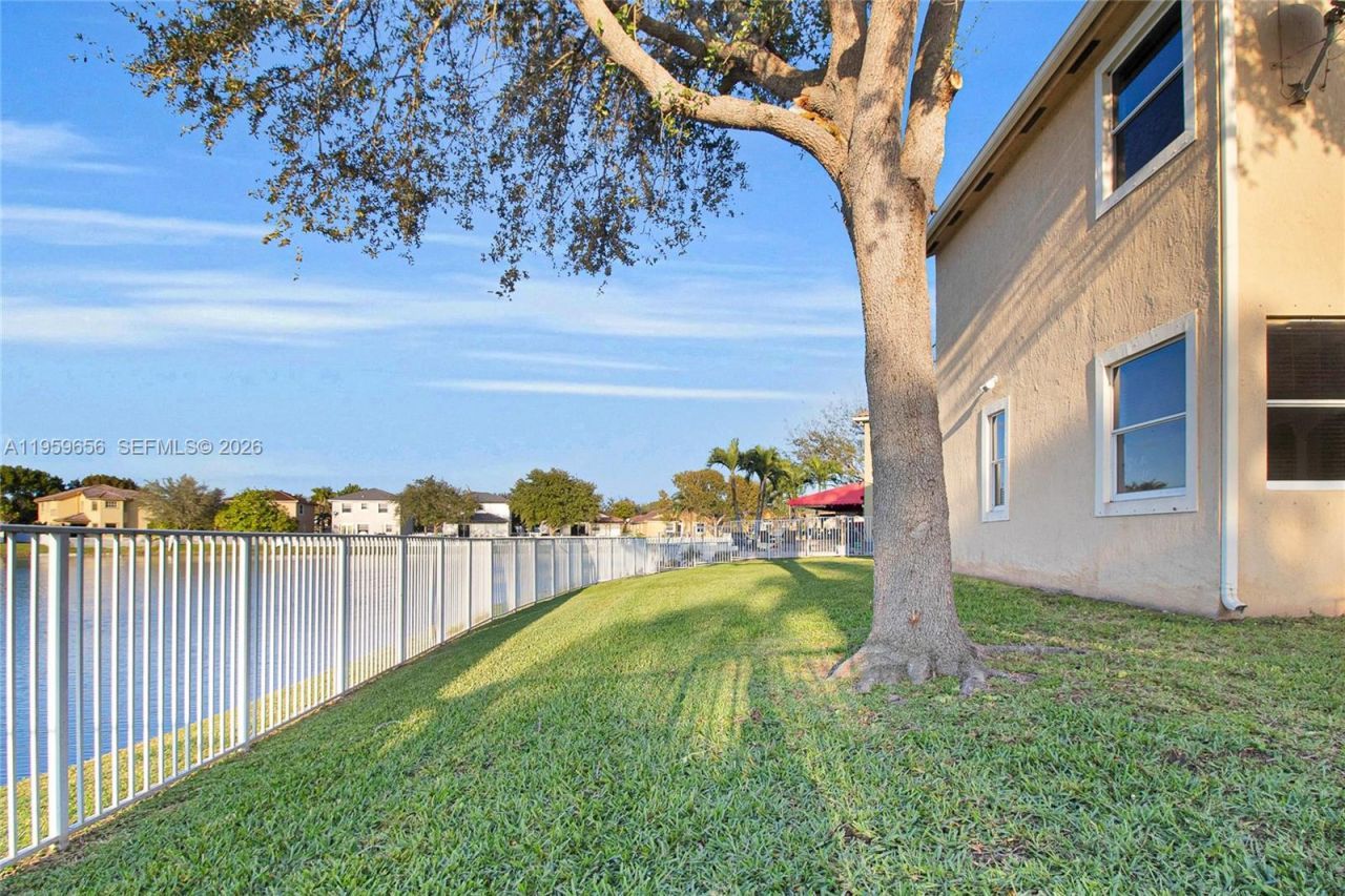 5330 SW 141st Ter , Miramar, FL 33027 Photo