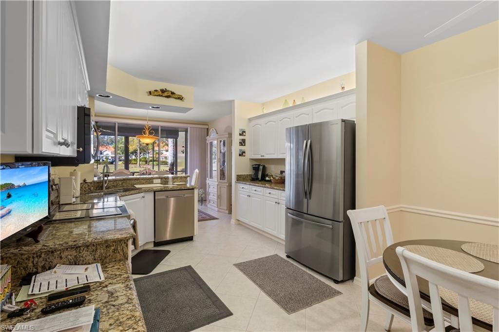 2655 Magnolia Park Ln, Unit 101, Naples, FL 34109 Photo