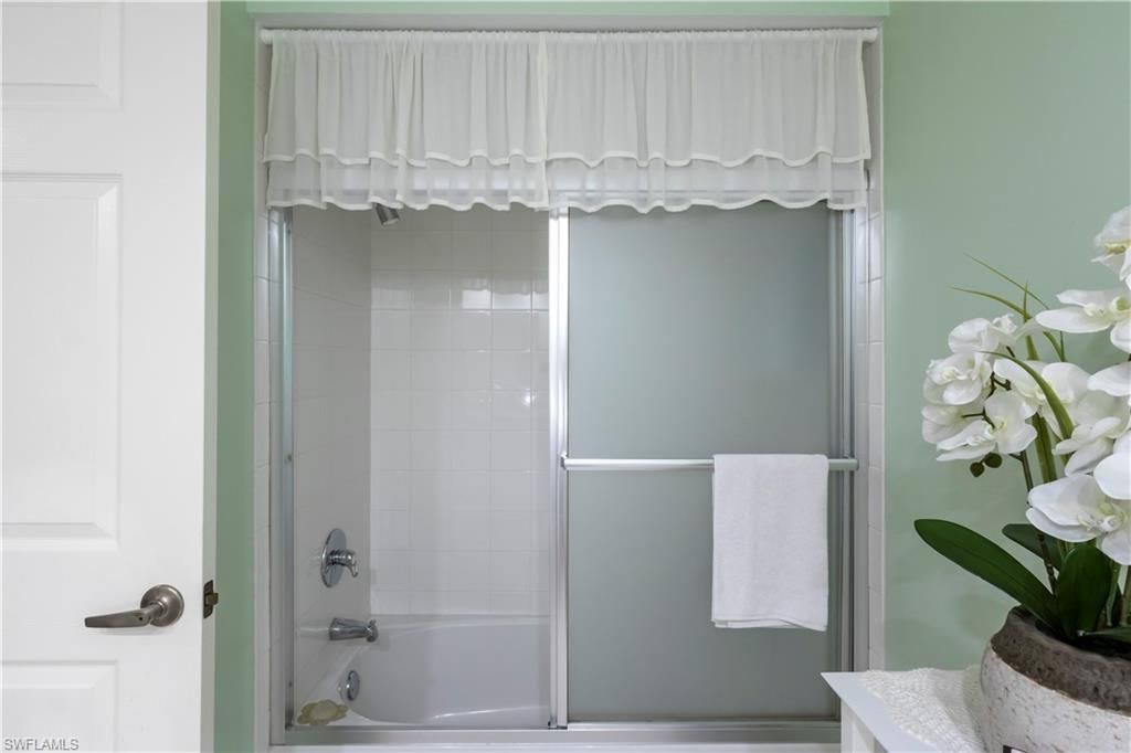 2655 Magnolia Park Ln, Unit 101, Naples, FL 34109 Photo