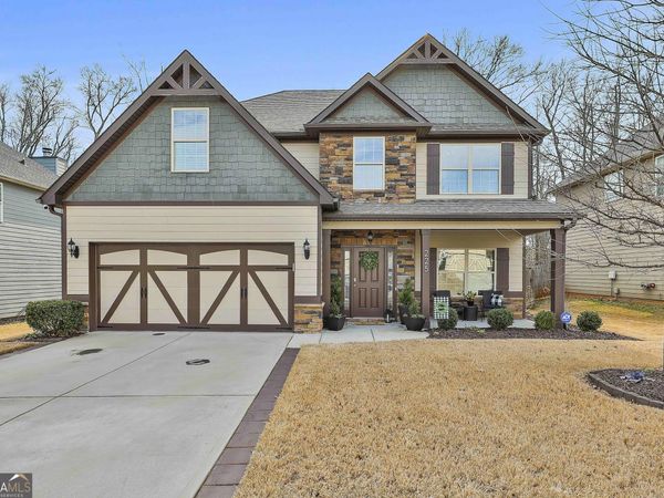 225 Briandwood Drive, Newnan, GA 30265