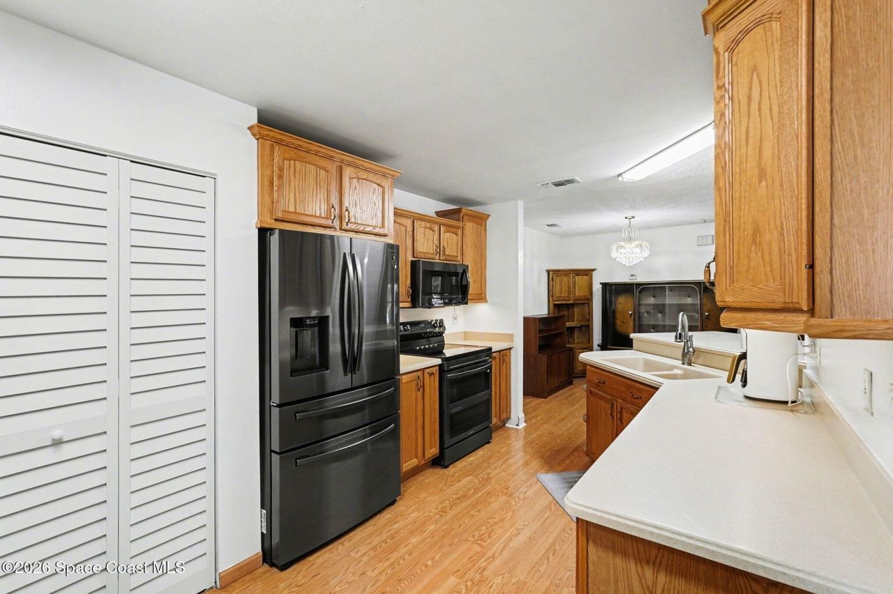 457 Wildwood Avenue Sw, Palm Bay, FL 32908 Photo