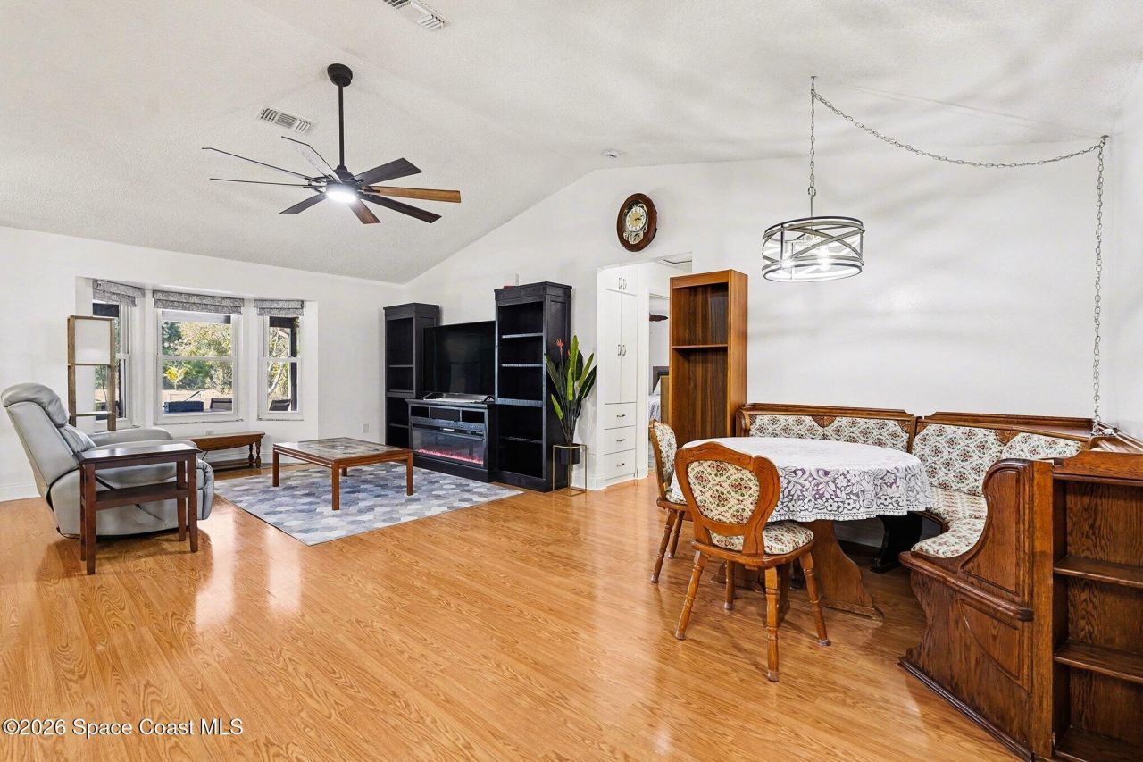 457 Wildwood Avenue Sw, Palm Bay, FL 32908 Photo