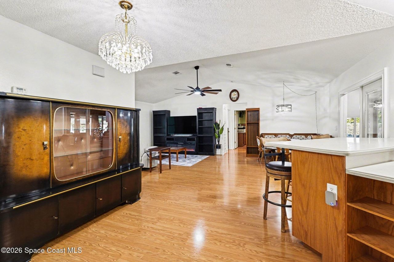 457 Wildwood Avenue Sw, Palm Bay, FL 32908 Photo