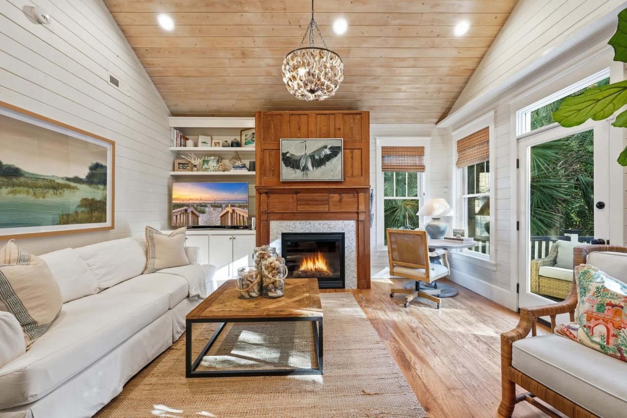 92 Channel Bluff Ave. Photo 17