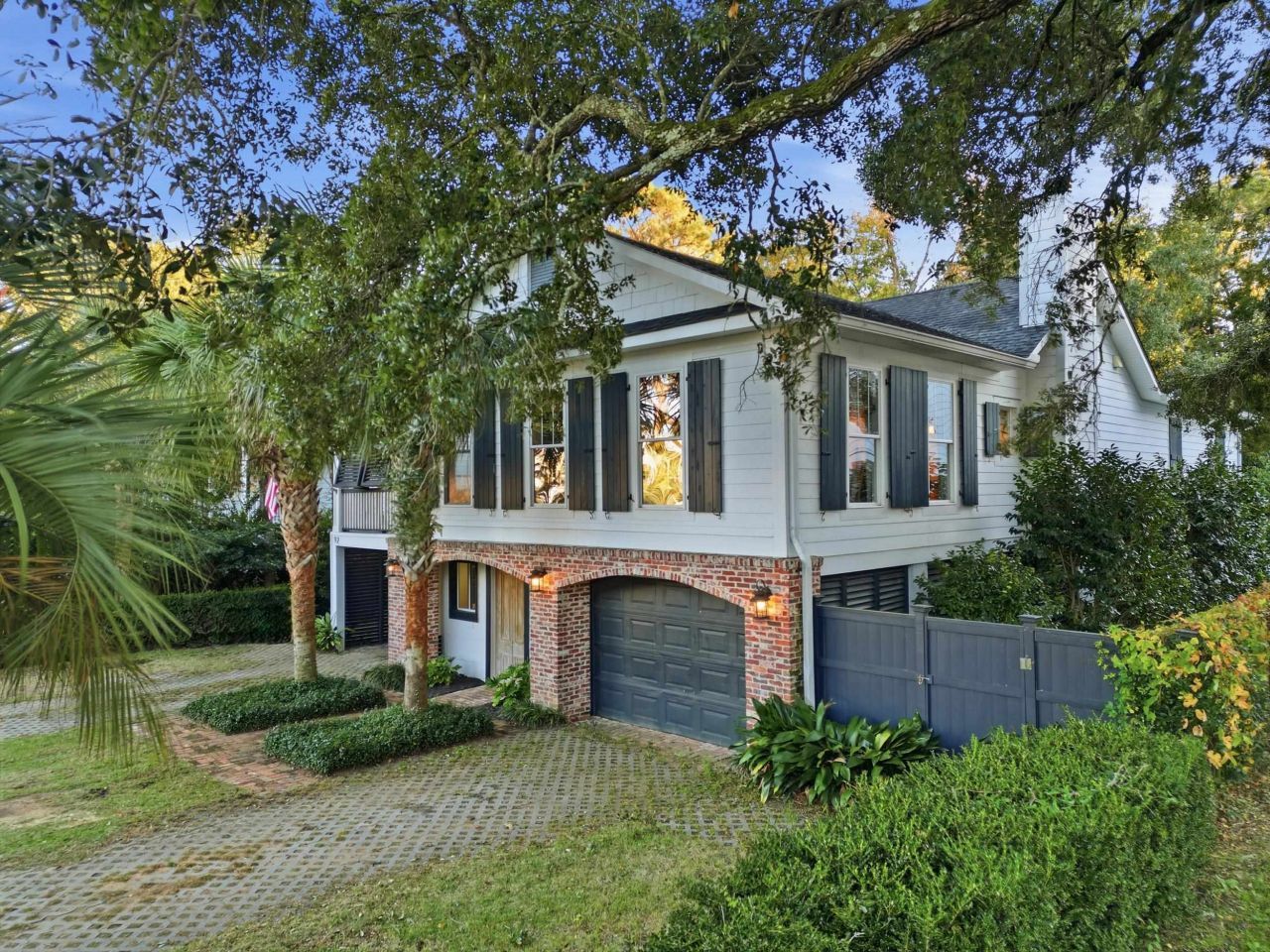 92 Channel Bluff Ave. Photo 2