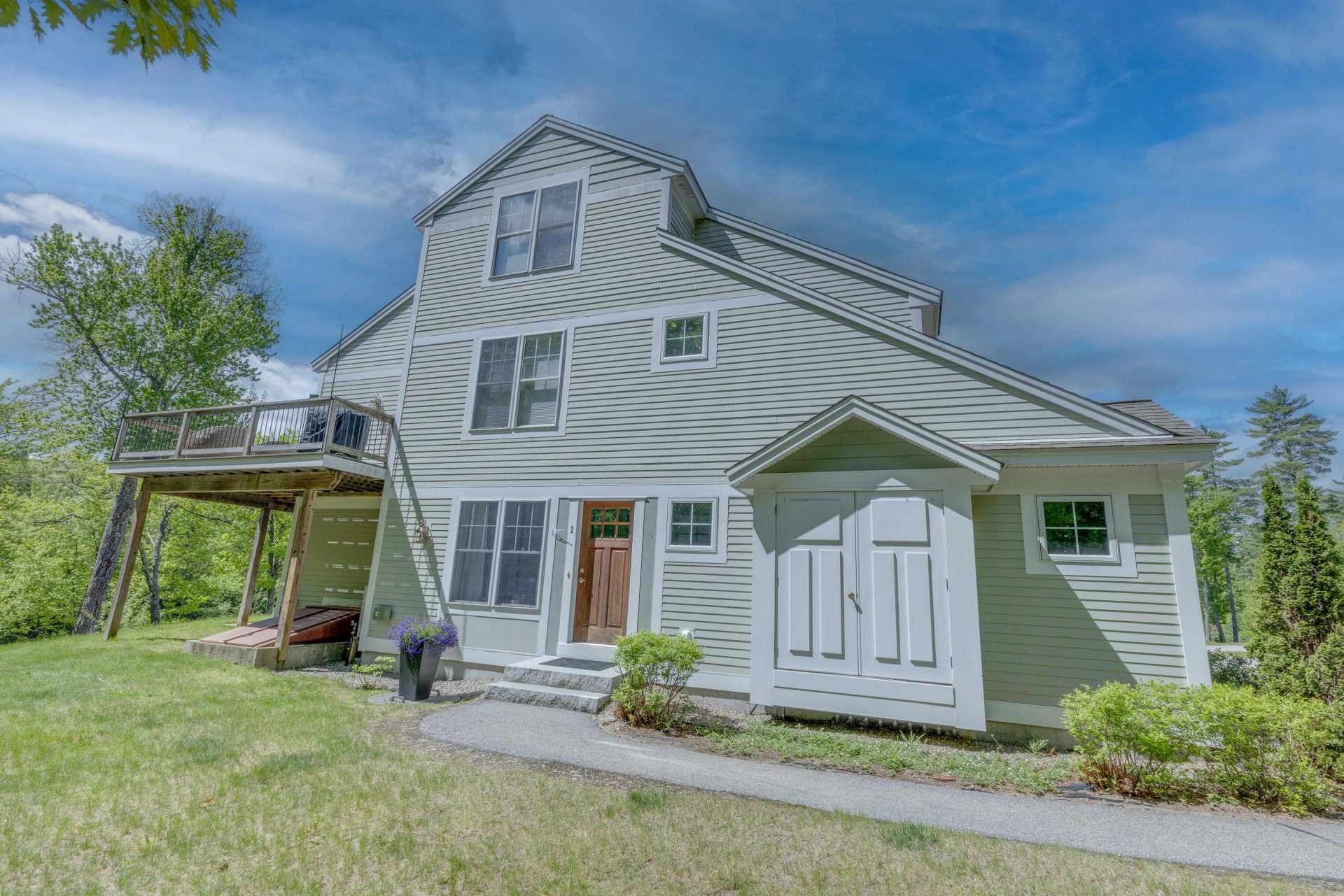 23 Falls Road Thornton, NH 03285