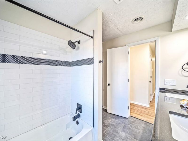 30529 Ridge Road, Wickliffe, OH 44092 Photo 36