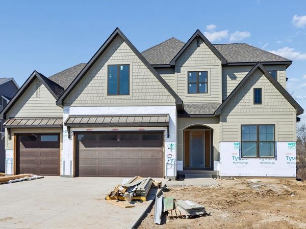 405 MacBride Trail, Solon, IA 52333