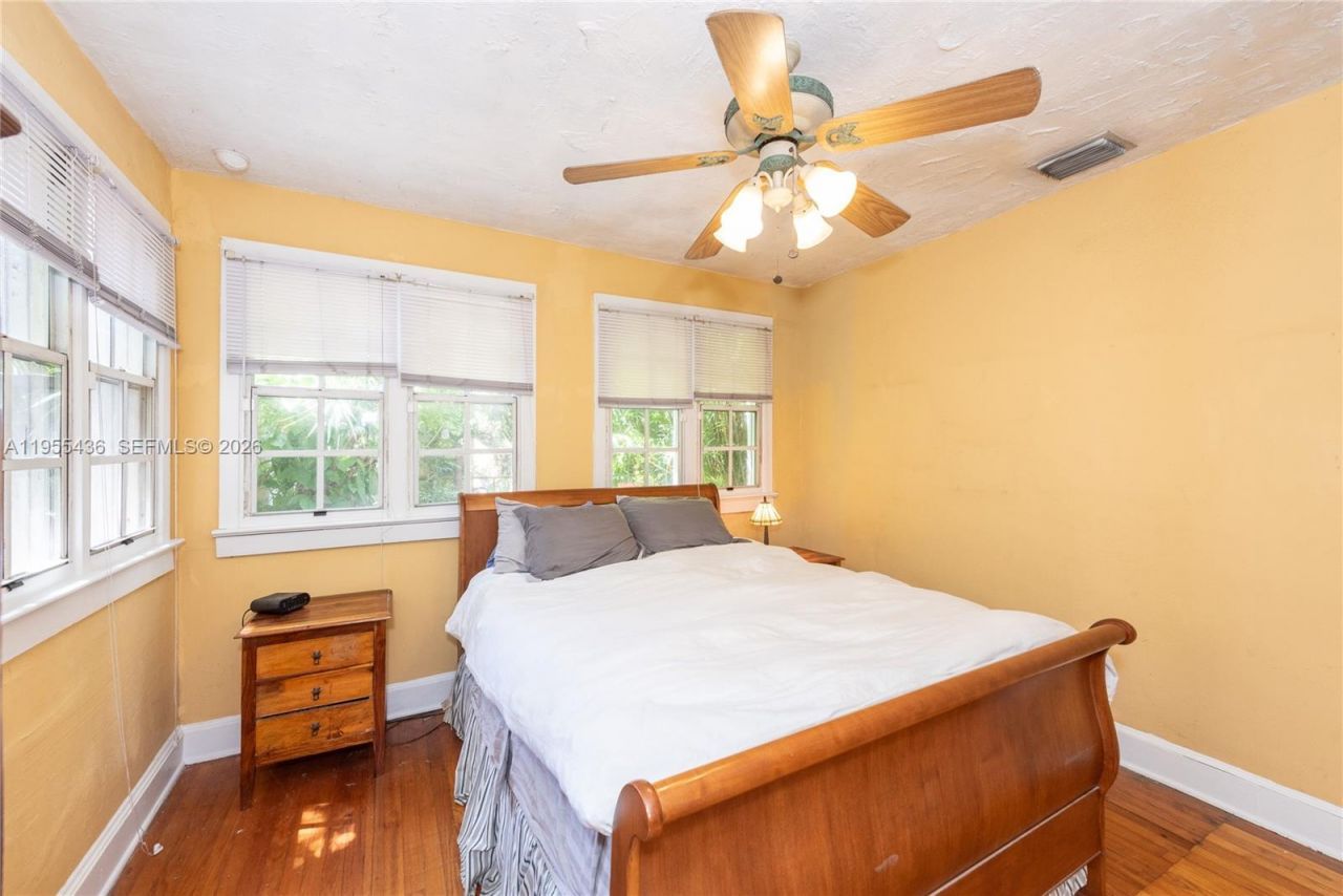 1256 Algeria Ave, Coral Gables, FL 33134 Photo