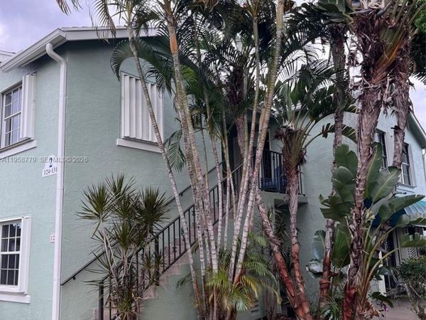 125 Waterside Dr , Unit 125, Hypoluxo, FL 33462