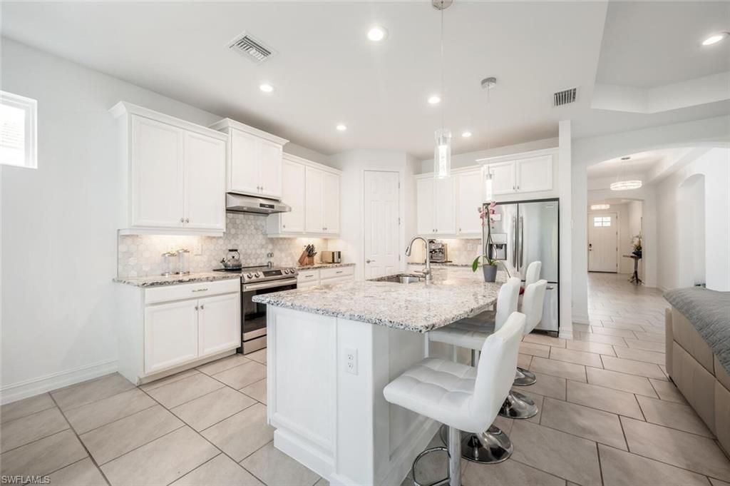 28192 Seasons Tide Ave, Bonita Springs, FL 34135 Photo