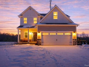 6275 Summerbrooke Circle, Handy Twp, MI 48836