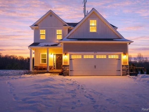 6275 Summerbrooke Circle, Handy Twp, MI 48836