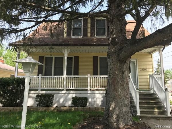 24500 Hayes Avenue, Eastpointe, MI 48021