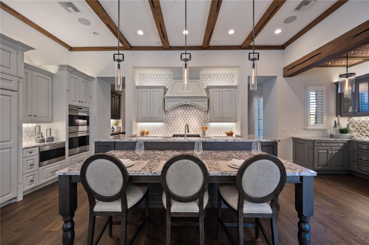 10443 Los Feliz Drive, Golden Oak, FL 32836 Photo