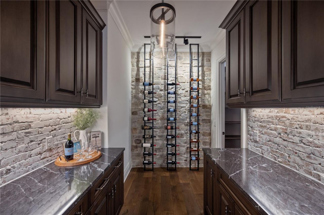 10443 Los Feliz Drive, Golden Oak, FL 32836 Photo