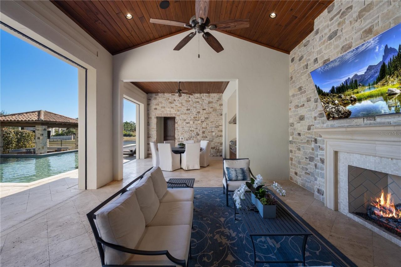 10443 Los Feliz Drive, Golden Oak, FL 32836 Photo