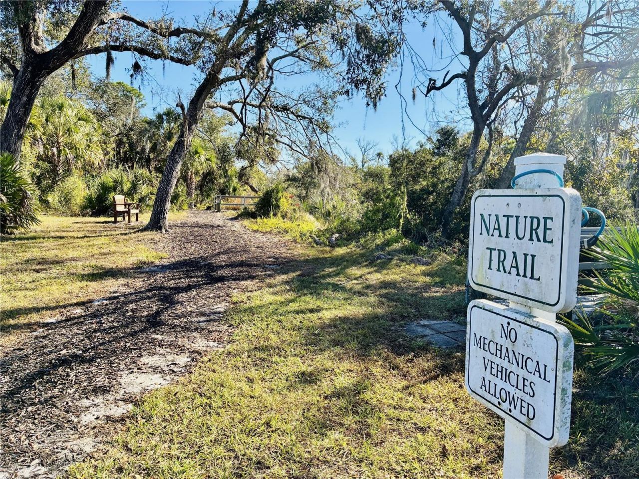 6837 74th Street Circle E, Bradenton, FL 34203 Photo