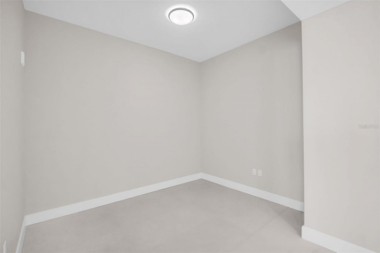 275 1st Avenue S, Unit 3703, Saint Petersburg, FL 33701 Photo