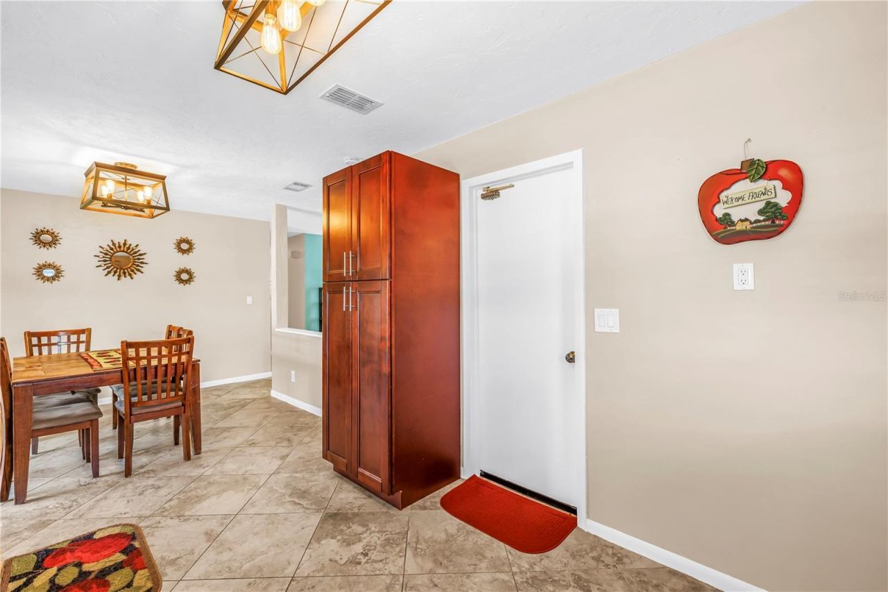 9909 55th Way N, Pinellas Park, FL 33782 Photo