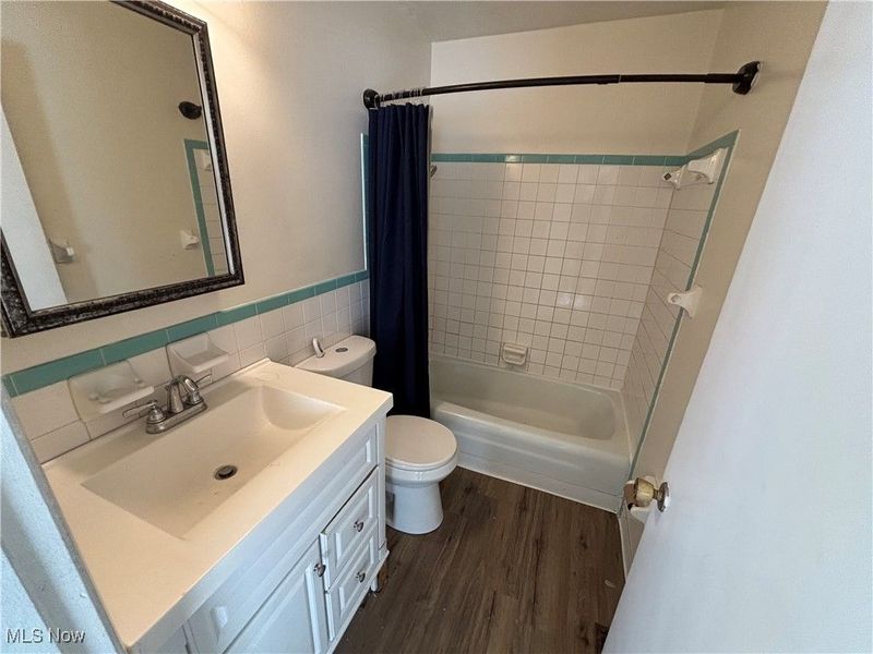 2441 45th Street NW, Canton, OH 44709 Photo 3