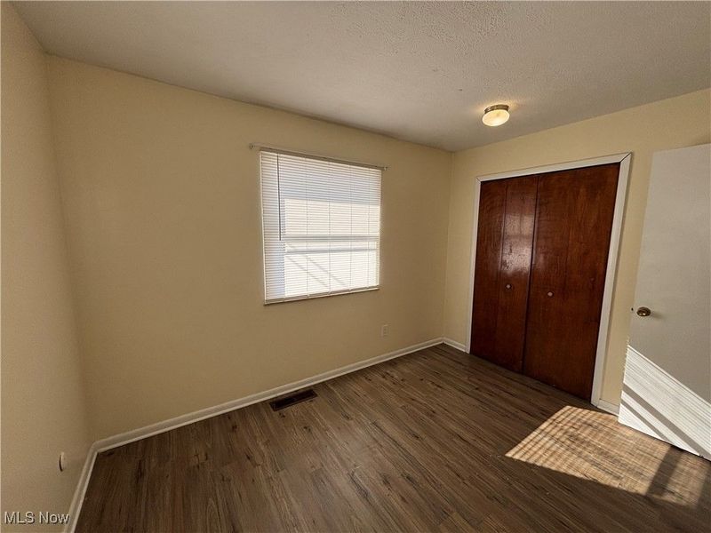 2441 45th Street NW, Canton, OH 44709 Photo 4