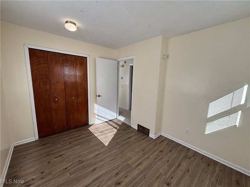 2441 45th Street NW, Canton, OH 44709 Photo 6