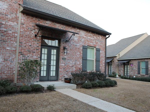 13804 Azalea Dr, St Francisville, LA 70775