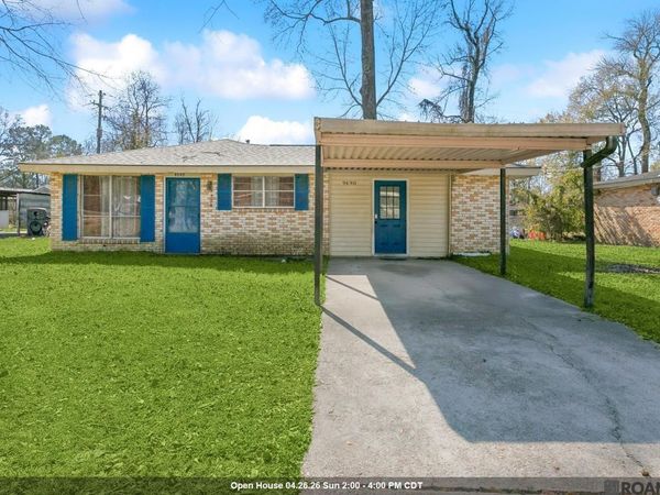 9490 Dabney Dr, Denham Springs, LA 70726