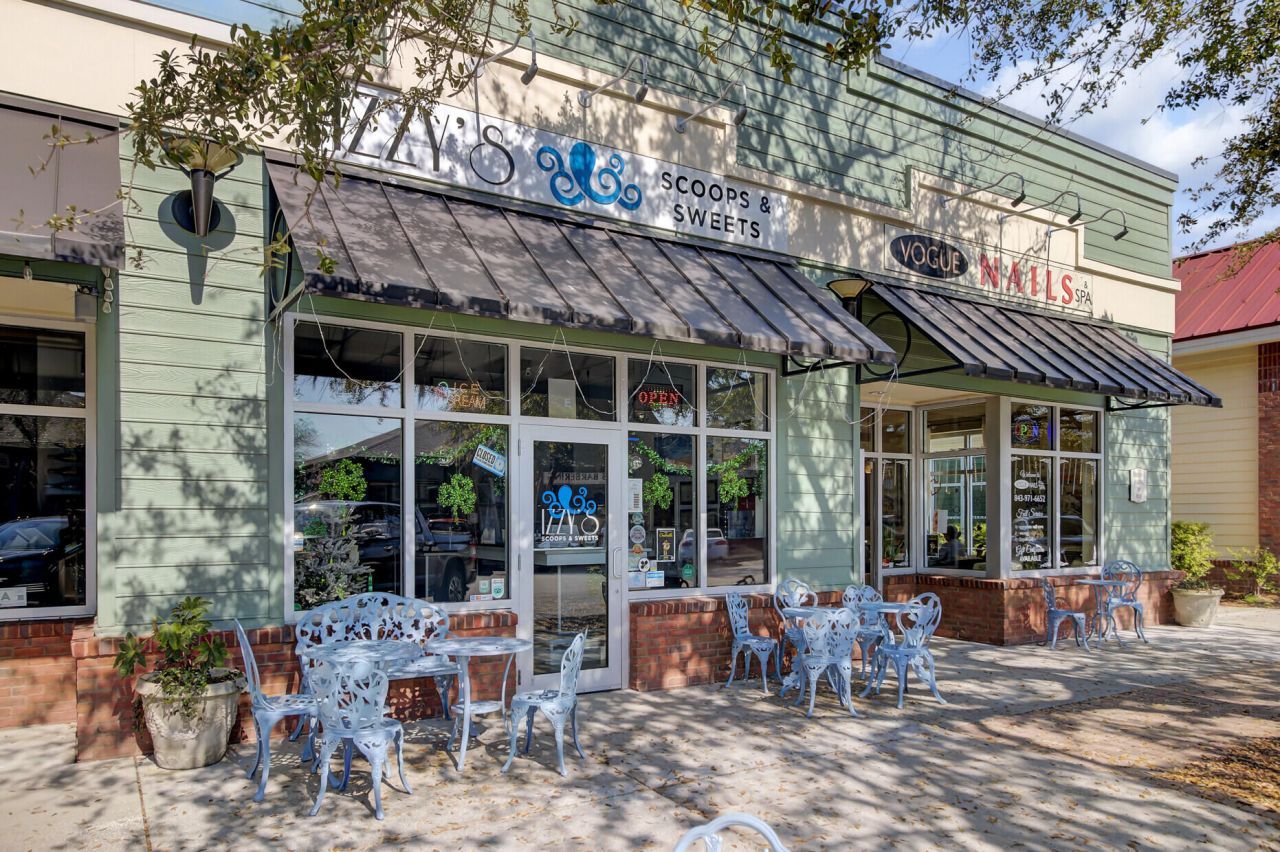 1600 Long Grove Drive Photo 37