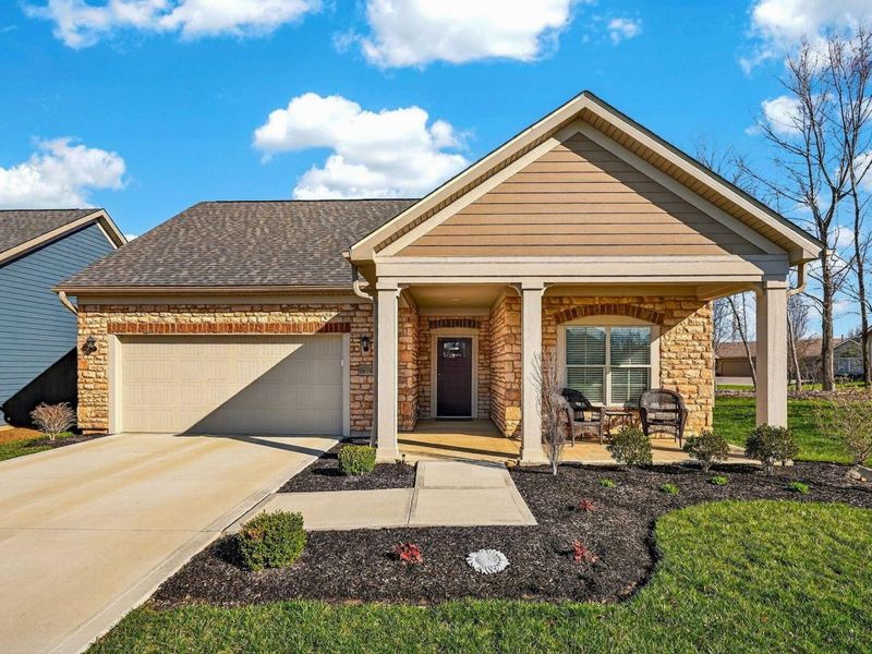 1636 Waterside Drive, Unit D2, Circleville, OH 43113 Photo 1