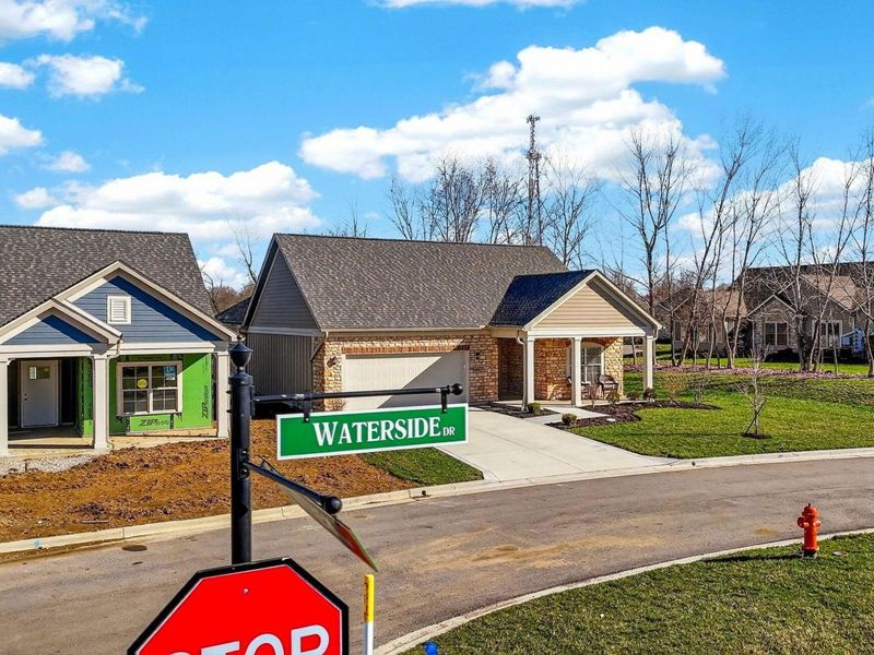 1636 Waterside Drive, Unit D2, Circleville, OH 43113 Photo 2