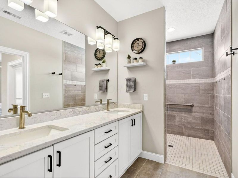 1636 Waterside Drive , Unit D2, Circleville, OH 43113 Photo 33