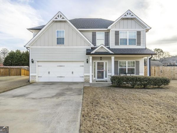 209 Adirondac Way, Bonaire, GA 31005