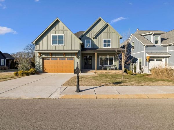 11 Hammock Dr, Winchester, TN 37398