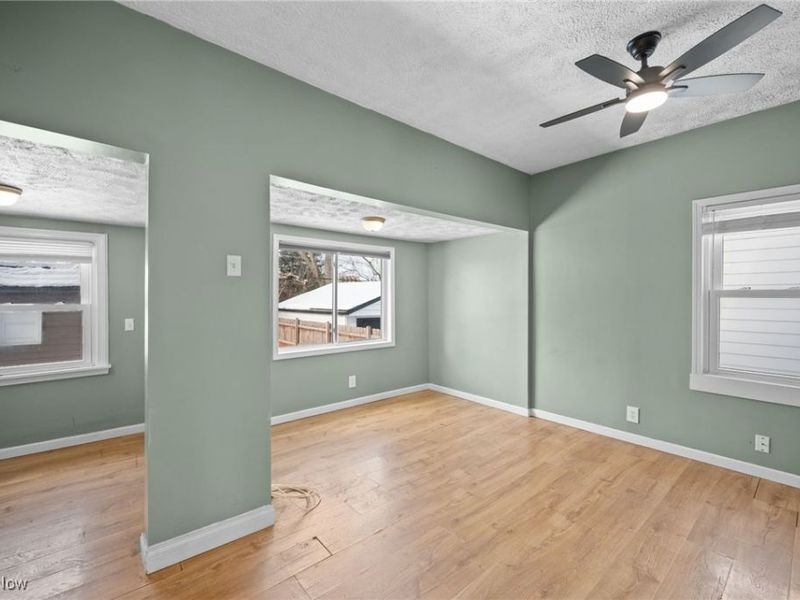 4248 Brookway Lane, Brooklyn, OH 44144 Photo 12