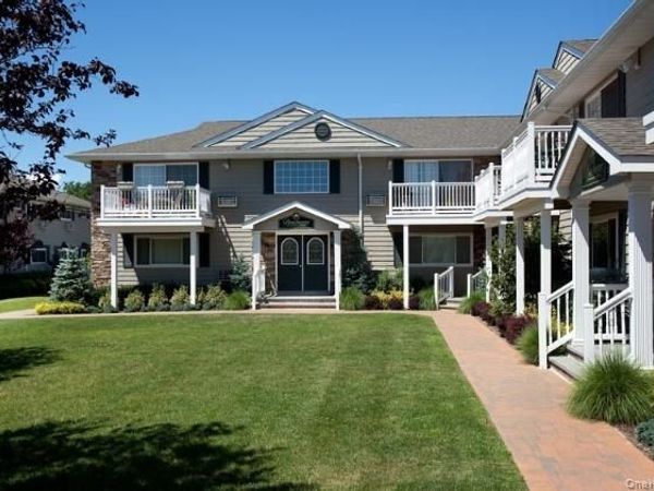 45 Golden Avenue , Unit b02, Deer Park, NY 11729