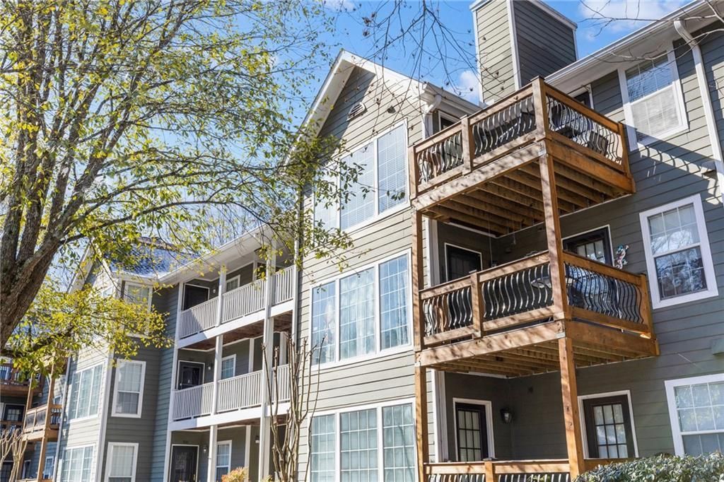 514 Berkeley Woods Drive, Duluth, GA 30096 Main Photo