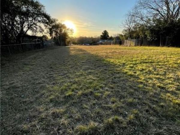 2009 Greenwood Ave, Austin, TX 78723