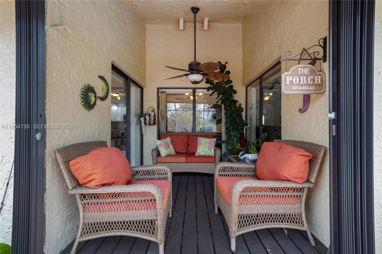 8507 NW 54th Ct, Lauderhill, FL 33351 Photo