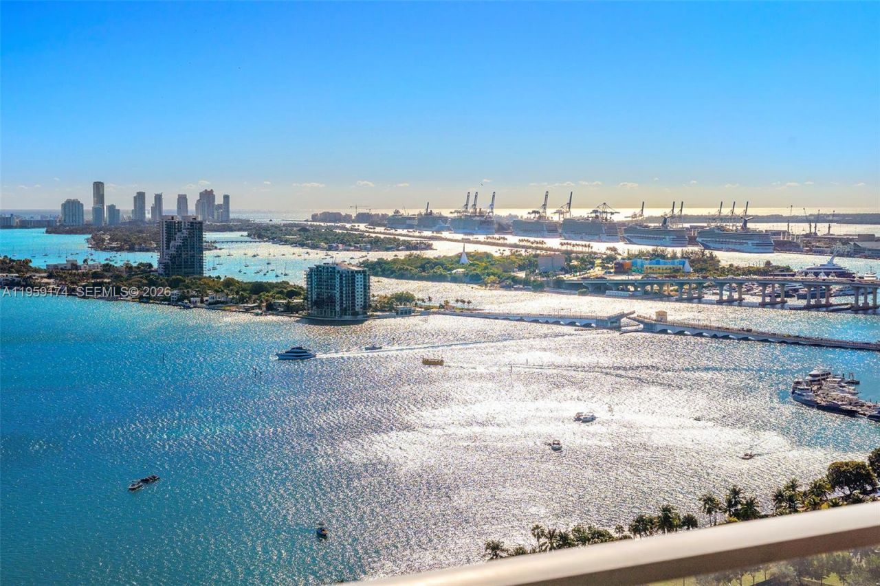 2020 N Bayshore Dr, Unit 2908, Miami, FL 33137 Photo