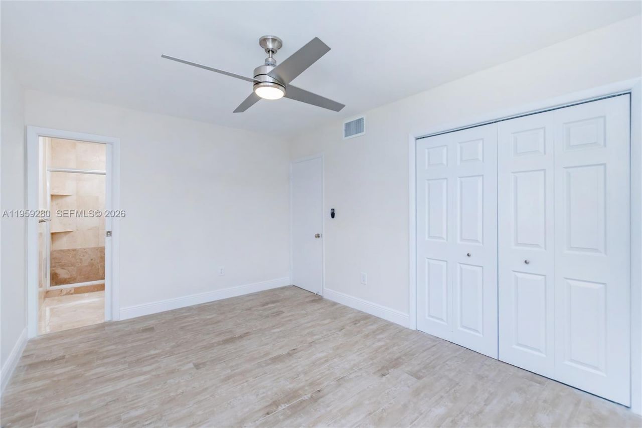 310 Harbor Ct, Key Biscayne, FL 33149 Photo