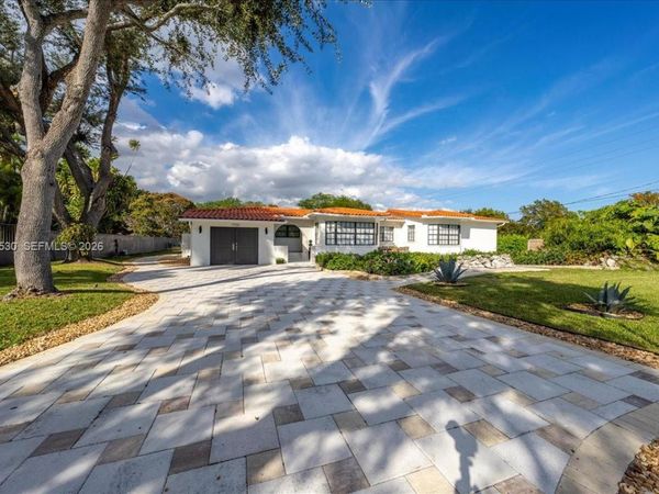 7705 SW 66th St, South Miami, FL 33143