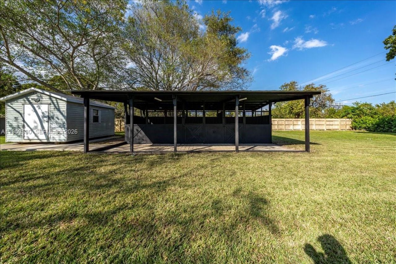 7705 SW 66th St, South Miami, FL 33143 Photo