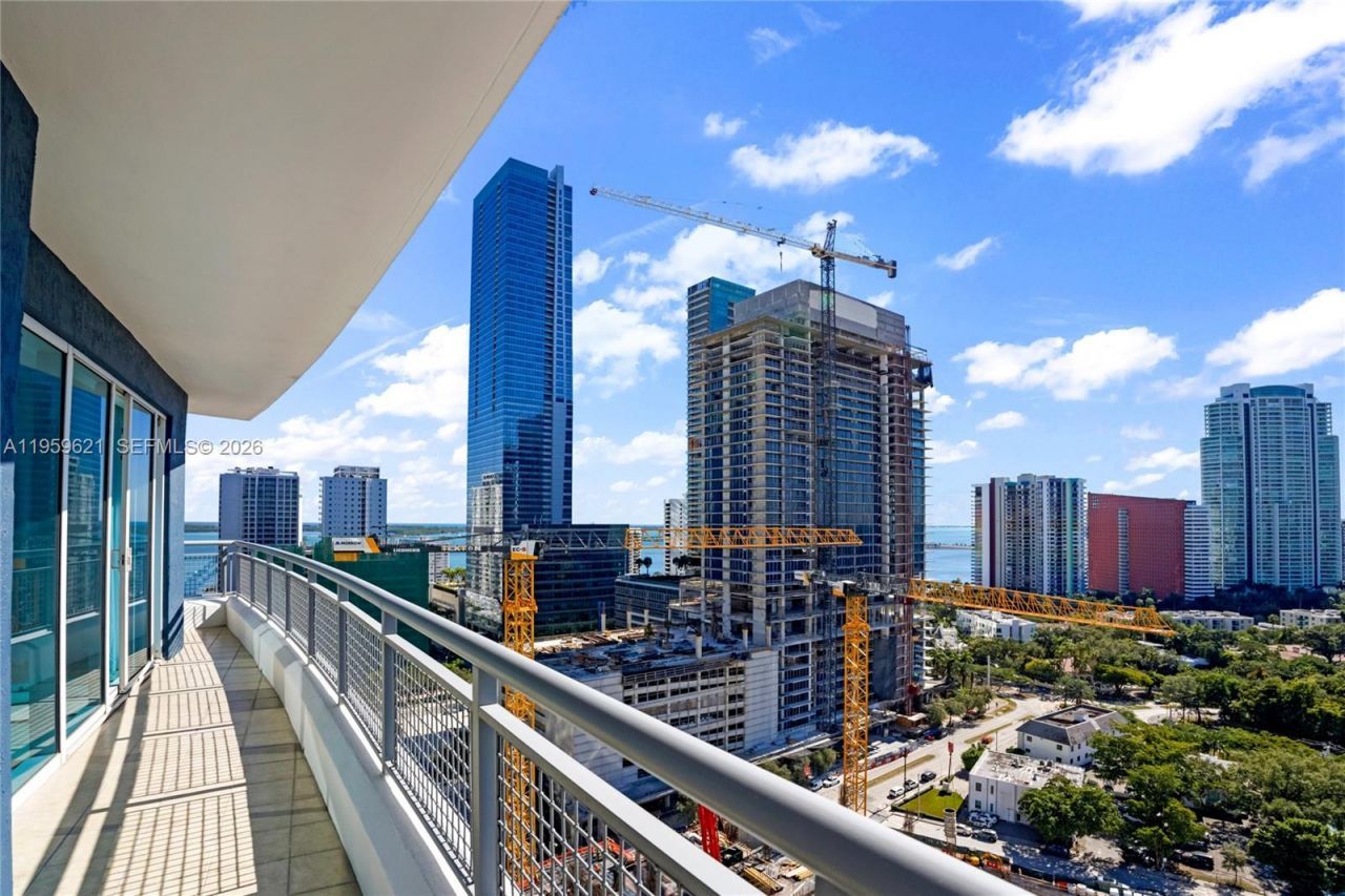60 SW 13th St, Unit 1700, Miami, FL 33130 Photo
