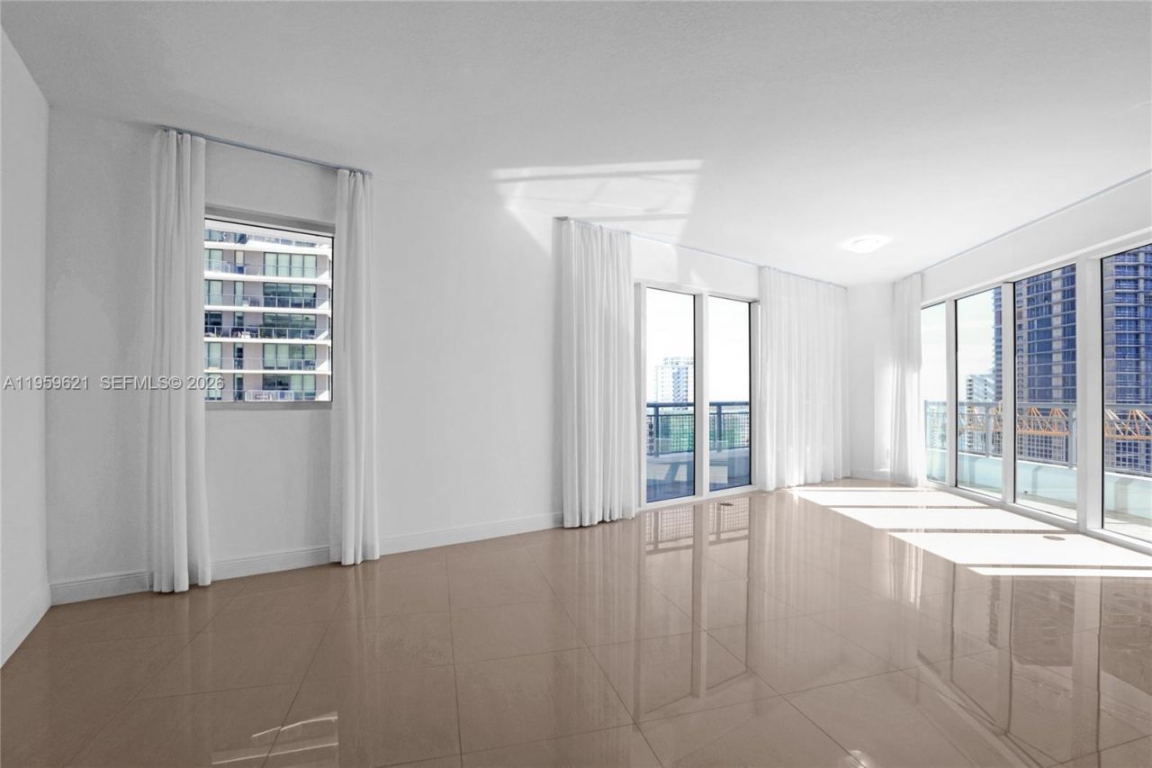 60 SW 13th St, Unit 1700, Miami, FL 33130 Photo