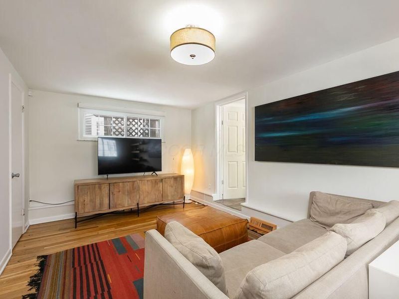 589 Clinton Heights Avenue, Columbus, OH 43202 Photo 30